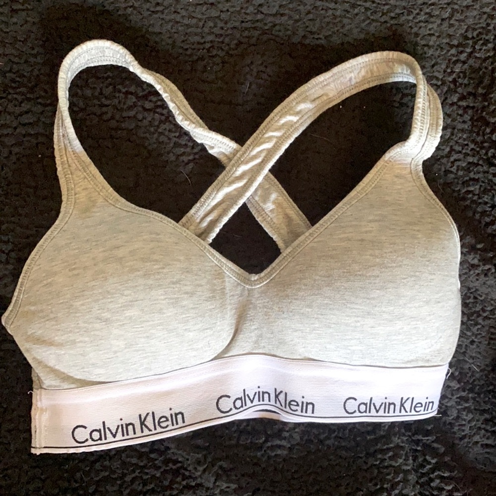Calvin Klein. Light gray push up sports bra size small
